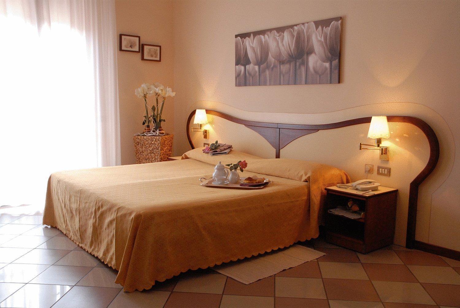 Hotel La Fenice Формиджине Экстерьер фото